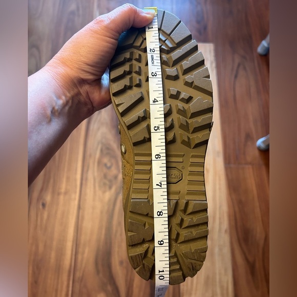 Vibram Tan Lace-Up Combat Boots Coyote Hot weather Army boots.Sz-4W. R - Picture 12 of 12
